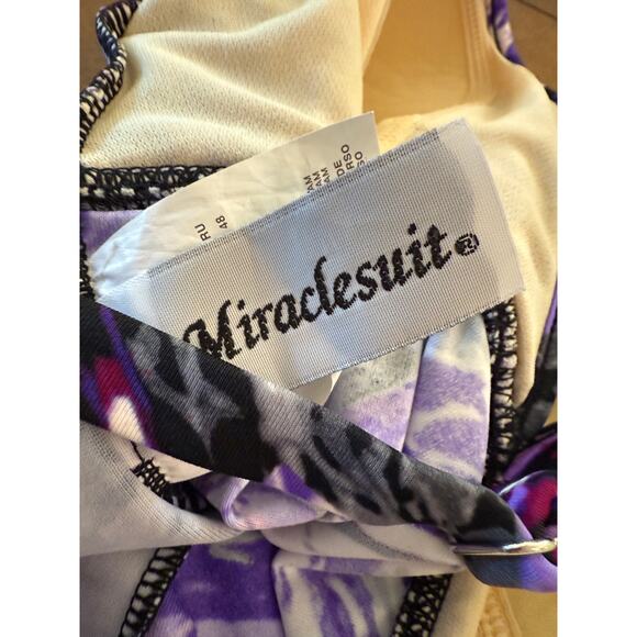 MiracleSuit Purple Animal Print One Piece Swimsuit 12 Trimshaper Tummy Control - Picture 3 of 8